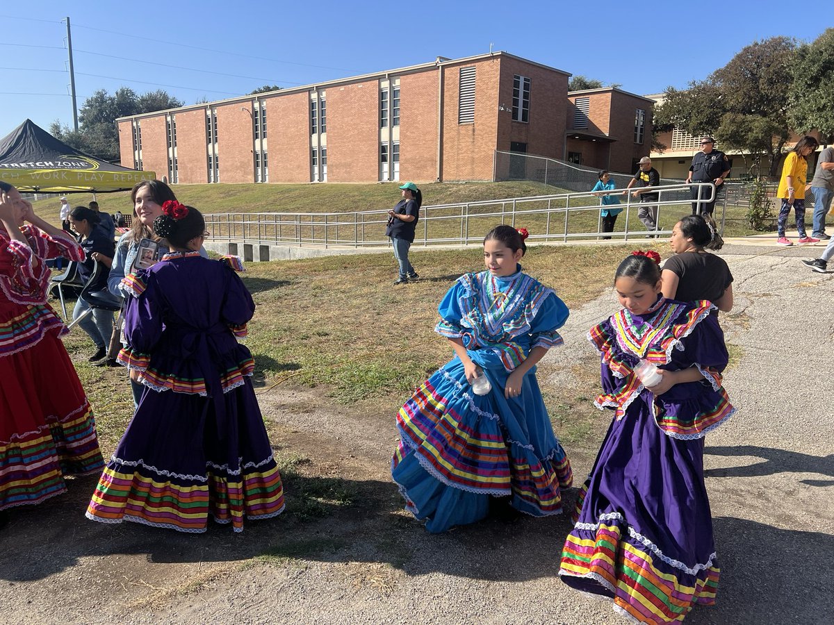 Sul Ross making health a priority in our community! <a href="/NISDRoss/">Sul Ross MS</a>