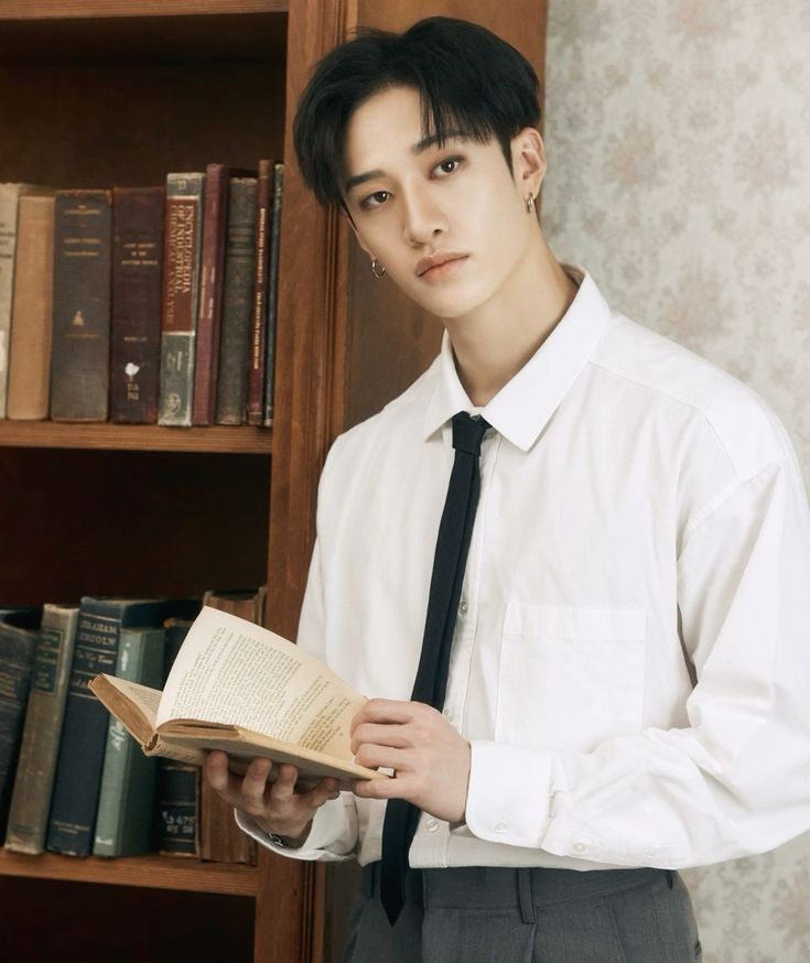 pretty (bratty) little januar.

♡ chanjeong short 🔞 au.