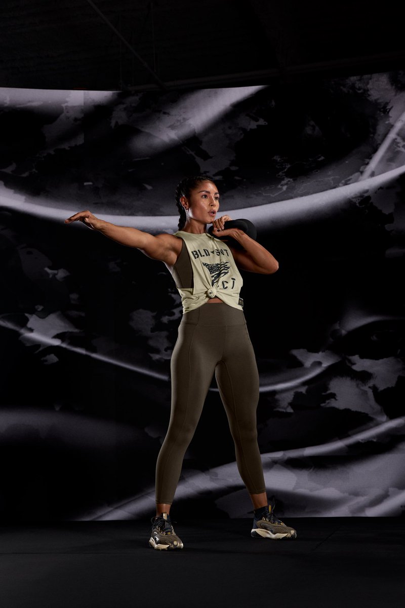 ProjectRock's tweet photo. Precision in every lift. This training gear honors those who’ve served our nation and supports the SHARE Initiative, powered by @ShepherdsMen. 

Shop the #VetsDayCollection drop, available now. https://t.co/BXEt3bXuS9