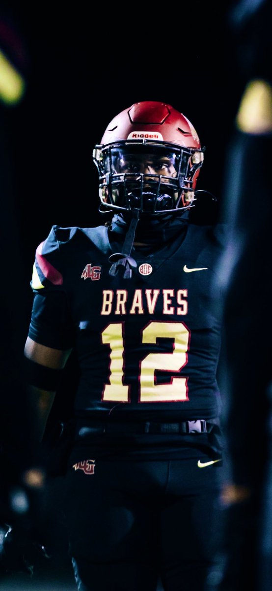 Malachi Moore (@malachimoore222) on Twitter photo I want to give a shoutout to our coaching staff for all of the knowledge that has been given to us this SZN. I want to thank my teammates for pushing through adversity even when in tough times. Unfortunately the SZN was short but more work is to be done💯
#BOE
<a href="/LakeGibsonFB/">LAKE GIBSON BRAVES FOOTBALL</a> I want to give a shoutout to our coaching staff for all of the knowledge that has been given to us this SZN. I want to thank my teammates for pushing through adversity even when in tough times. Unfortunately the SZN was short but more work is to be done💯
#BOE
<a href="/LakeGibsonFB/">LAKE GIBSON BRAVES FOOTBALL</a>