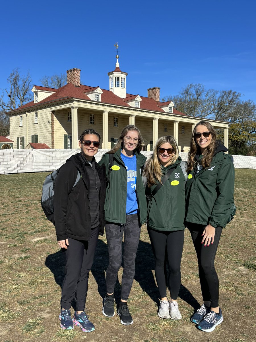 Bus 1 makes its last historical stop at George Washington’s Mount Vernon! We can’t stop marveling at the beautiful weather we have had all week! #novidc24