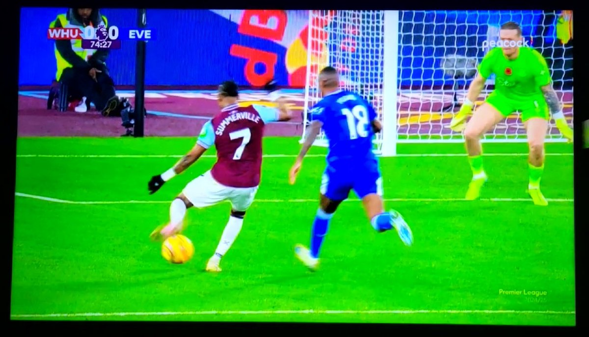 Off the post from Summerville ⚒️