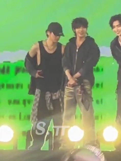 HEEJAKE EXCUSE ME??!??!!??