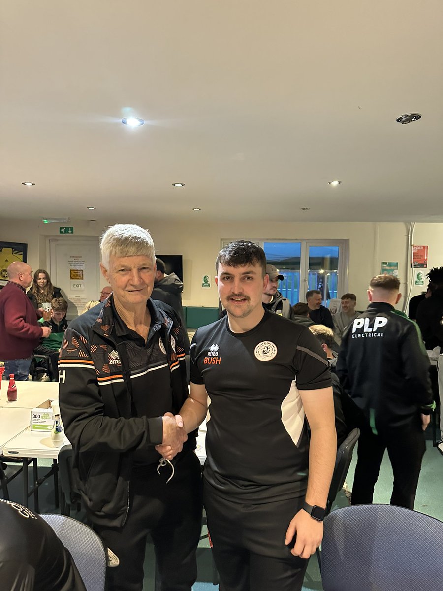 yacufc's tweet image. The first team picked up 3 points against Worle winning 3-1 after being 1-0 down at HT. 

Goals: 

Ben Bushell - Dean Grubb
Alex Crofts - Mike Harris 
Tommy Wellings - Gill Bigwood Harris 

HD Financial MOTM 

Ben Bushell - Dean Grubb 

#uptheyacu