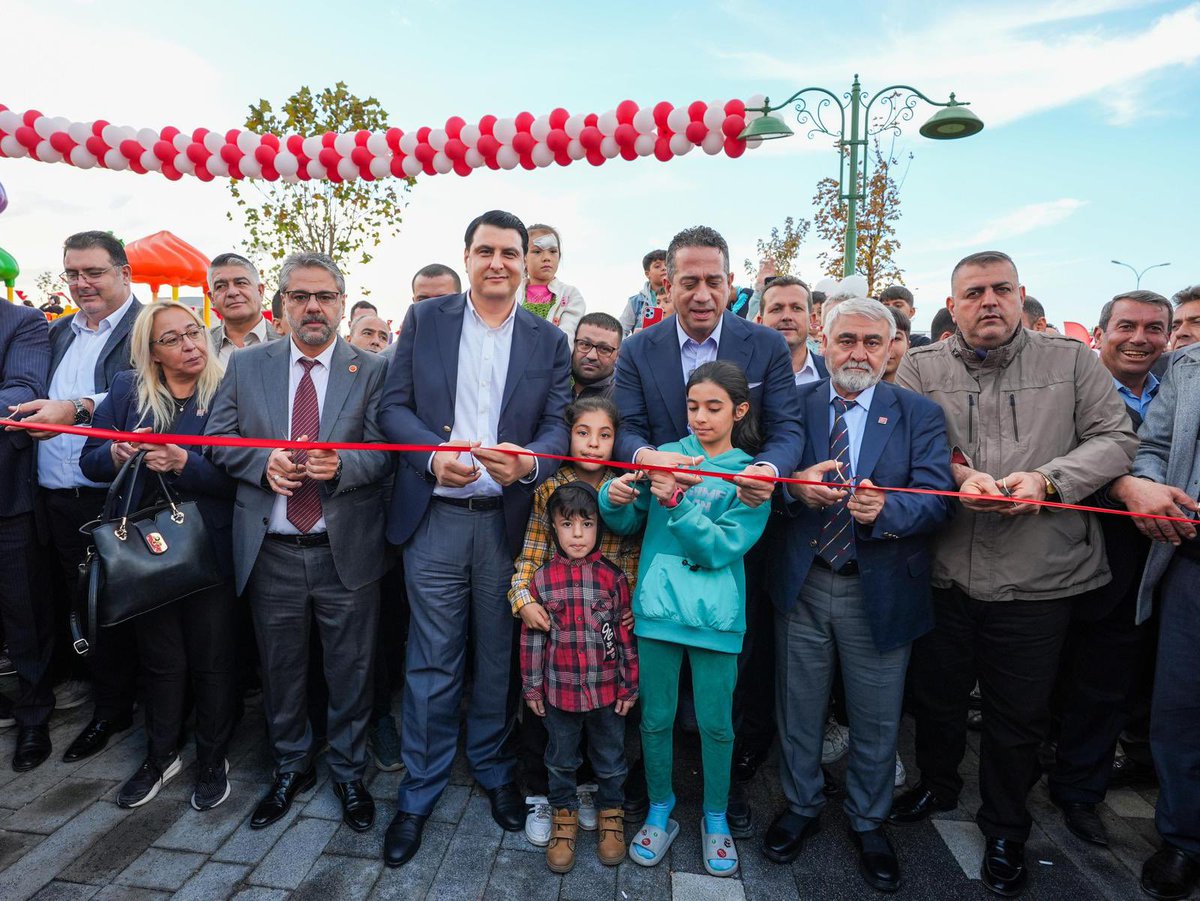 Kuzeyşehir’e çok yakıştı. 👌🏼

Kuzeyşehir’de kısa süre önce yapımına başladığımız, NarinÇocuk Parkı’nı Mersin Milletvekilimiz, CHP Grup Başkan Vekilimiz Sayın Ali Mahir Başarır’ın katılımıyla hizmete açtık.

Dilerim çocuklara yönelik vahşet son bulur ve başka Narin’ler ölmez.