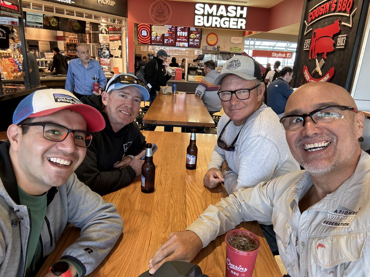 How I detox from these election 👇🏽 Me and this crew of friends &amp; clients are headed to Mexico to fly fish for striped Marlin! #GoneFishing #OutOfOffice <a href="/flyfishguide_1/">Steve Friedman</a> <a href="/luisalcaute/">Luis Alcauter</a>