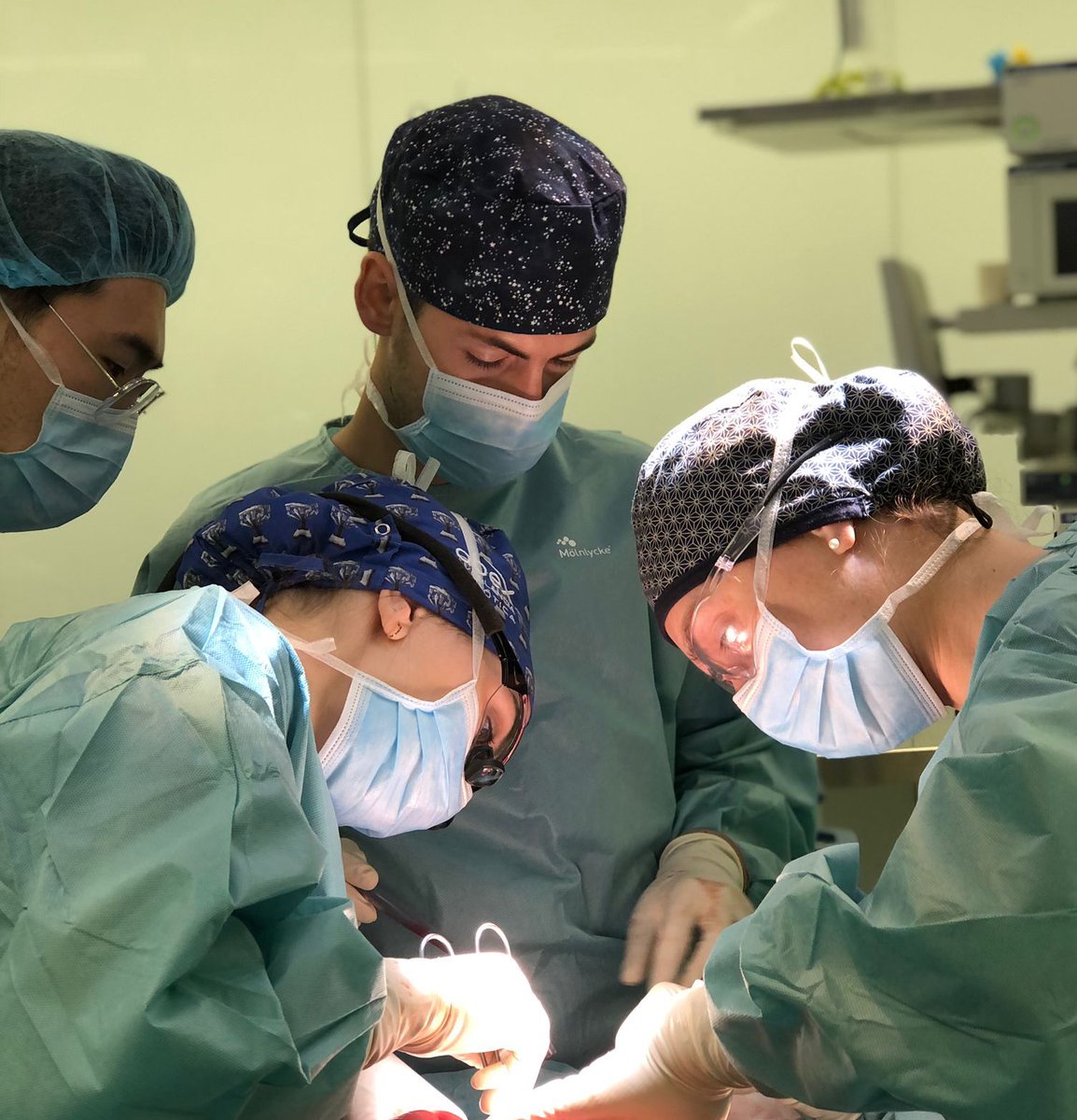 Marta Pascual (@martapascual_md) on Twitter photo We are thrilled to announce that the Peritoneal Surface Malignancies Surgery Unit at <a href="/hospitaldelmar/">Hospital del Mar</a> is oficially admited into <a href="/GECOP_/">GECOP</a> <a href="/operarelcancer/">SEOQ | Los cirujanos del cáncer #operarelcancer</a>. Thank you all! <a href="/ccr_mar/">Cirugía Colorrectal H Mar</a> <a href="/MBonillaMbm/">MBM</a> <a href="/PatriciaSVelzq5/">Patricia S Velázquez</a> <a href="/SilviaSalvans/">Sílvia Salvans</a> <a href="/FBurdio/">Fernando Burdio</a> We are thrilled to announce that the Peritoneal Surface Malignancies Surgery Unit at <a href="/hospitaldelmar/">Hospital del Mar</a> is oficially admited into <a href="/GECOP_/">GECOP</a> <a href="/operarelcancer/">SEOQ | Los cirujanos del cáncer #operarelcancer</a>. Thank you all! <a href="/ccr_mar/">Cirugía Colorrectal H Mar</a> <a href="/MBonillaMbm/">MBM</a> <a href="/PatriciaSVelzq5/">Patricia S Velázquez</a> <a href="/SilviaSalvans/">Sílvia Salvans</a> <a href="/FBurdio/">Fernando Burdio</a>