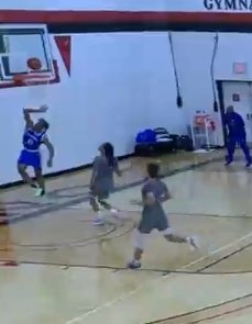 LCCstarsMBB's tweet photo. https://t.co/LWSeKuDN2f❗️
This run out lay-up by @DHodgesSmith11 with less than a second left came off a HUGE stop on the other end to give the Stars a 101-99 victory over the #8 ranked team in the country and perennial power @MATC_Athletics. 
#ALWAYSreppin517
#3-0 https://t.co/NDkLfzf9ZD