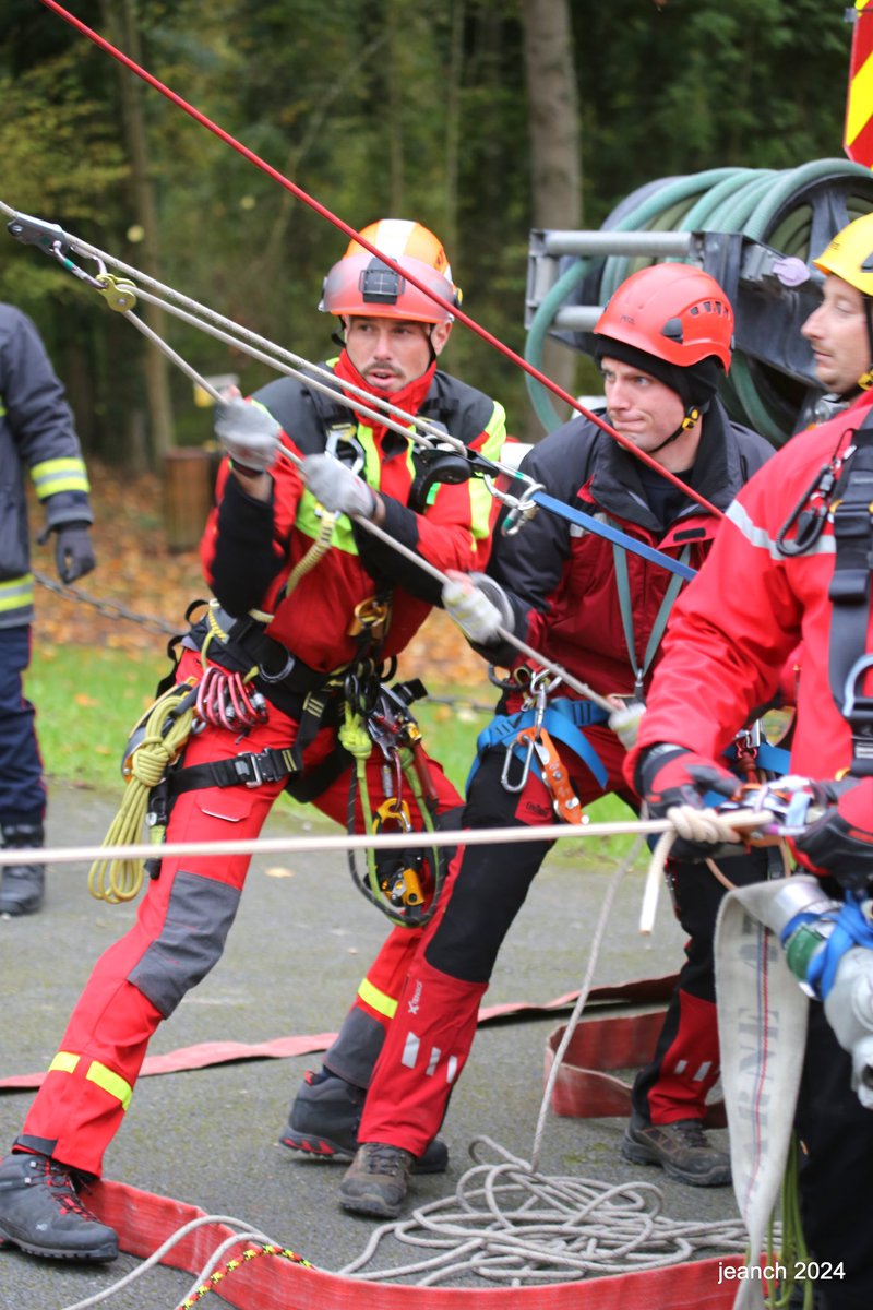 Sapeurs-pompiers de la Marne tweet media