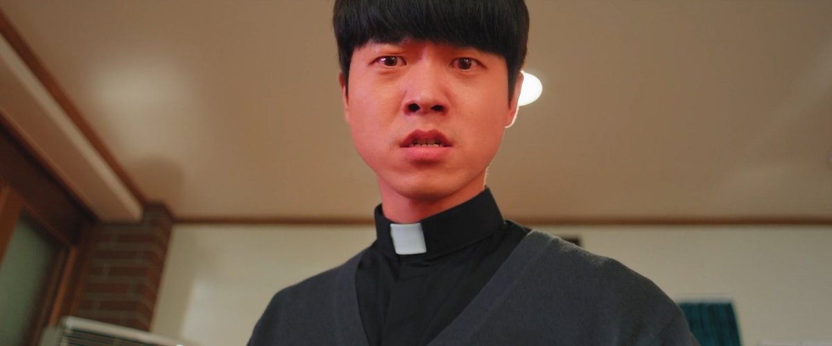 sinekaii's tweet photo. this is not the fiery priest anymore but more like THE FIERY GUDAM-GU because everyone becomes kim haeil😭 his influence is insane🤣🤣

#TheFieryPriest #TheFieryPriest2 #TheFieryPriest2Ep2 https://t.co/Pd1z1aescU
