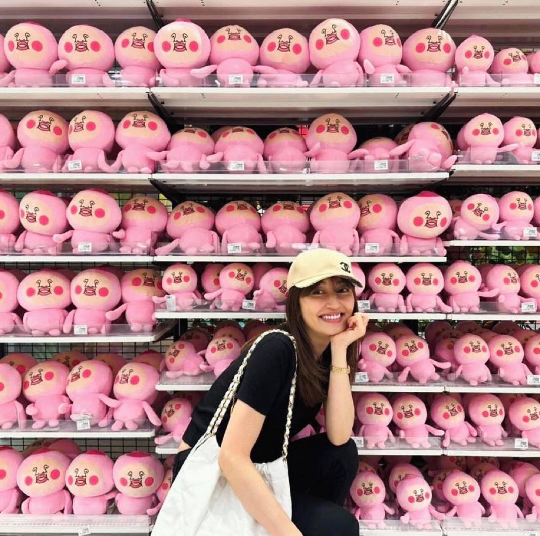 zuowski56719's tweet photo. @DegenDuncan Dont sleep on $zuo

Most memeable character/huge in Japan

Top holder locked supply for 3 months https://t.co/7jbMMYBSO6