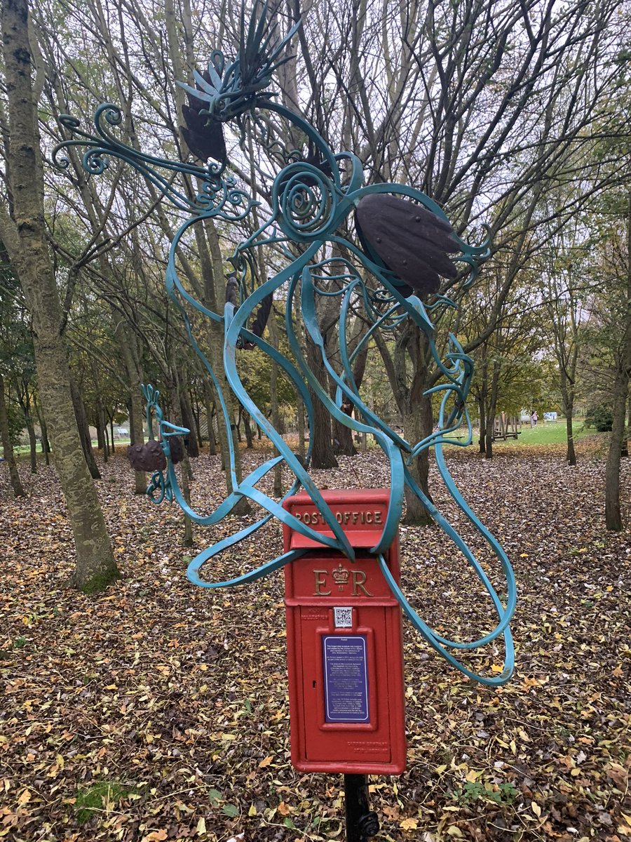 WYP_SallyB's tweet image. What a fabulous day with Kirklees @WYP_Cadets at @Nat_Mem_Arb 
I had a good walk round but still didn’t see everything, I’ll have to visit again.
The Cadets were amazing and represented @WestYorksPolice brilliantly.
