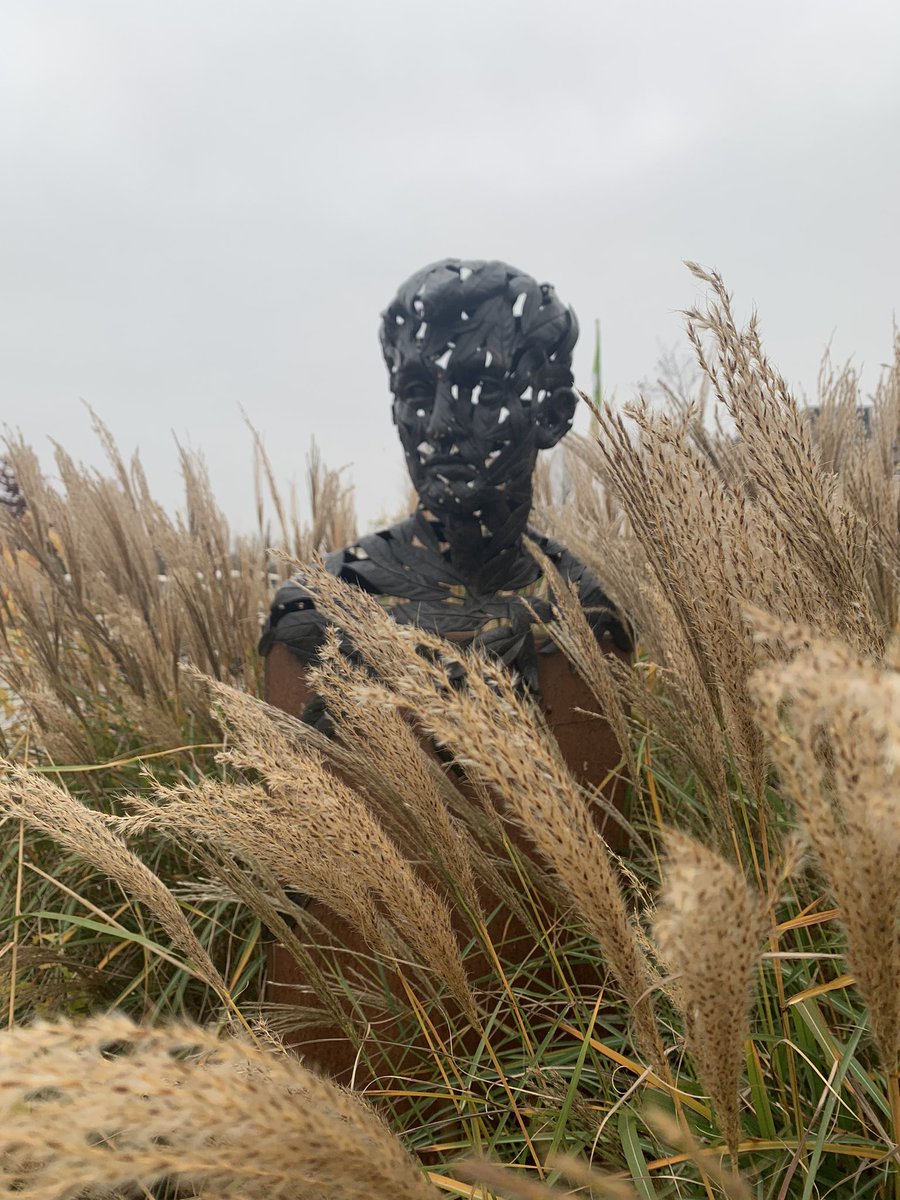 WYP_SallyB's tweet image. What a fabulous day with Kirklees @WYP_Cadets at @Nat_Mem_Arb 
I had a good walk round but still didn’t see everything, I’ll have to visit again.
The Cadets were amazing and represented @WestYorksPolice brilliantly.