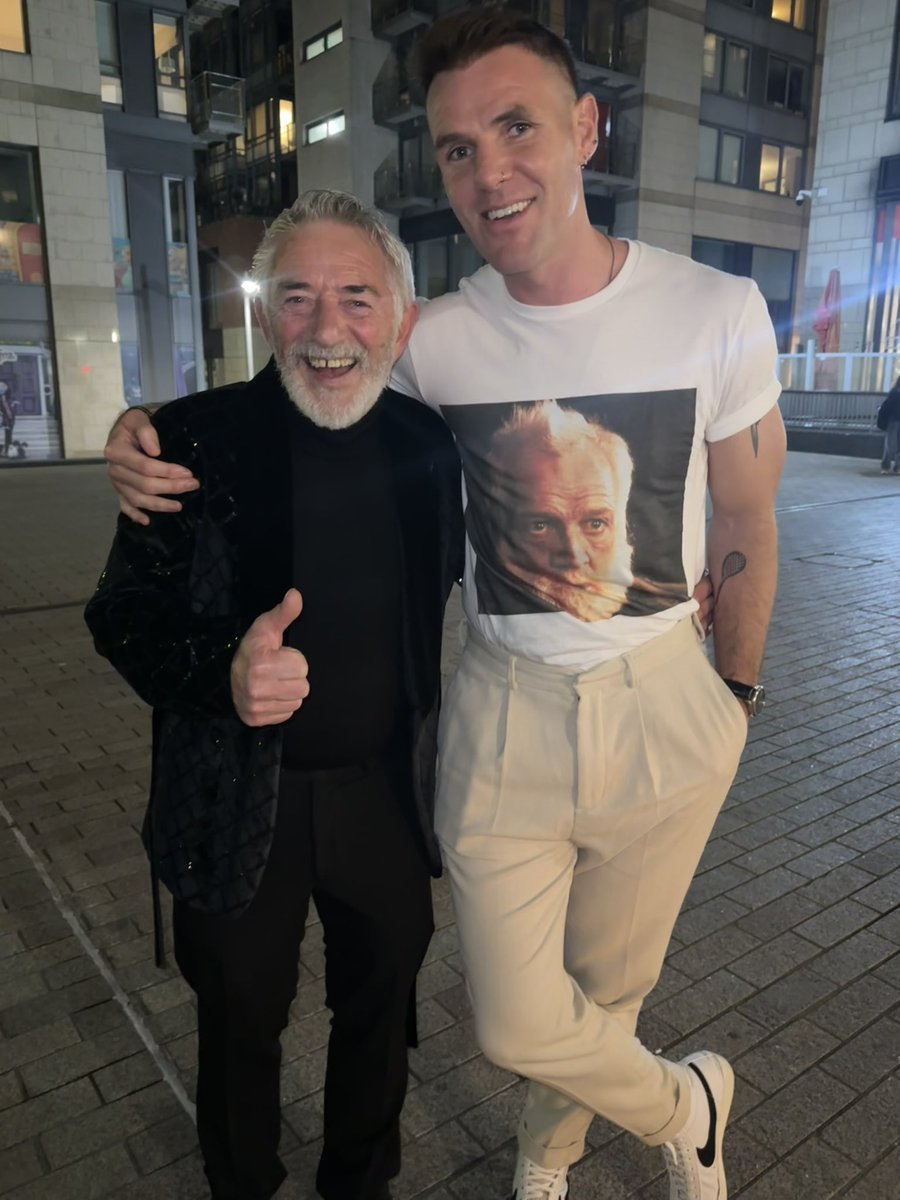 tadhgfleming_'s tweet image. ‘Tis far from Kerry 🤣….but we hit the red carpet last night for the Irish premiere of Gladiator 2 😍
Massive thank you to @ParamountIRL for the invite 💚
A fantastic movie 👏🏻 ….& great to support our own Paul Mescal ☘️
#GladiatorII #HonPaul #Gladiator2 #Invite