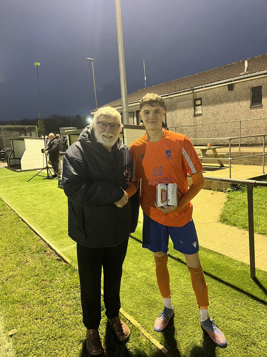 WellingtonFC1's tweet image. 🚨 MOTM ! |

Today’s man of the match award goes to Sam Griffiths! 2 goals and a hard working performance. 🟠🔵

Well done Griff 🤝 

#COYW 🍊