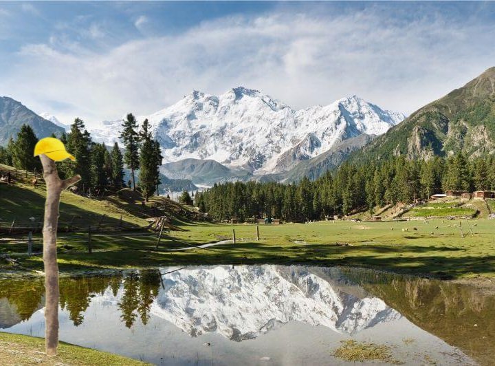 stickonsol_'s tweet photo. $stick will continue the journey around the world until new ATH.

1 day 1 country, visit of 234 countries until new ATH 😎
#letssticktogether 🌎 #stick

Day 5/234: Pakistan🇵🇰 
Population - 251,269,164
...what a view ❤️, and it's not Switzerland or Canada https://t.co/E8Aeh5SlBl