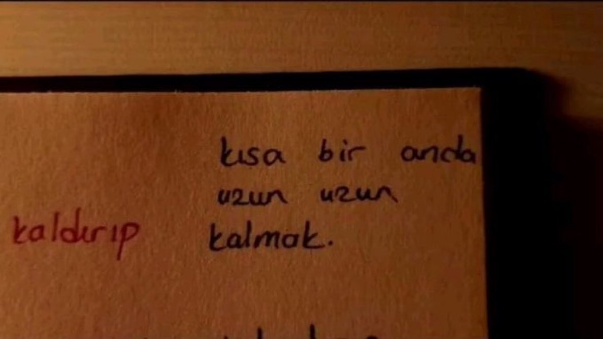 Kısa bir anda 
uzun uzun kalmak