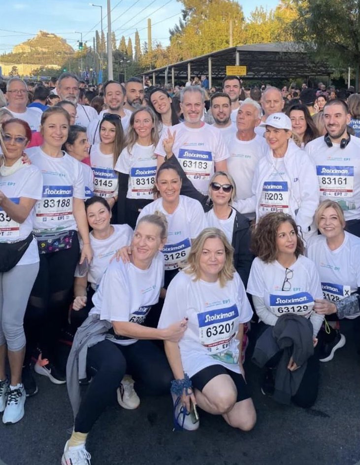 ipapadopoulos's tweet photo. #athensmarathon #ert_team @ertnewsofficial @ertofficial_ https://t.co/OsqYB8Y2IO