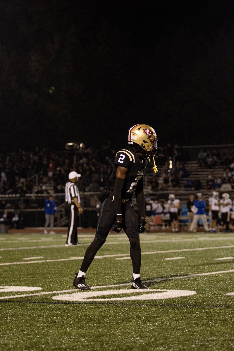 Nonso Nwizubo (@nonsonwizubo) on Twitter photo SENIOR SZN HIGHLIGHTS:
hudl.com/v/2QAQ11
49 Tackles
1 INT
6 TFL
21 Receptions
384 Yards
3 TDS
<a href="/CoachRowellj/">CoachRowell</a> <a href="/JCFBRecruits/">Johns Creek Football Recruits</a> SENIOR SZN HIGHLIGHTS:
hudl.com/v/2QAQ11
49 Tackles
1 INT
6 TFL
21 Receptions
384 Yards
3 TDS
<a href="/CoachRowellj/">CoachRowell</a> <a href="/JCFBRecruits/">Johns Creek Football Recruits</a>