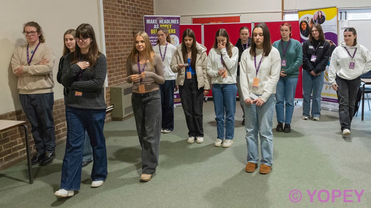 #youngpeople preparing to #makeadifference by #enrichinglives of #elderly #carehome residents.

Redborne Upper School in #Ampthill #Bedfordshire is new to YOPEY Befriender.

We trained 20 of its sixth-formers to be Befrienders at local care home Richmond Manor.

#awesome