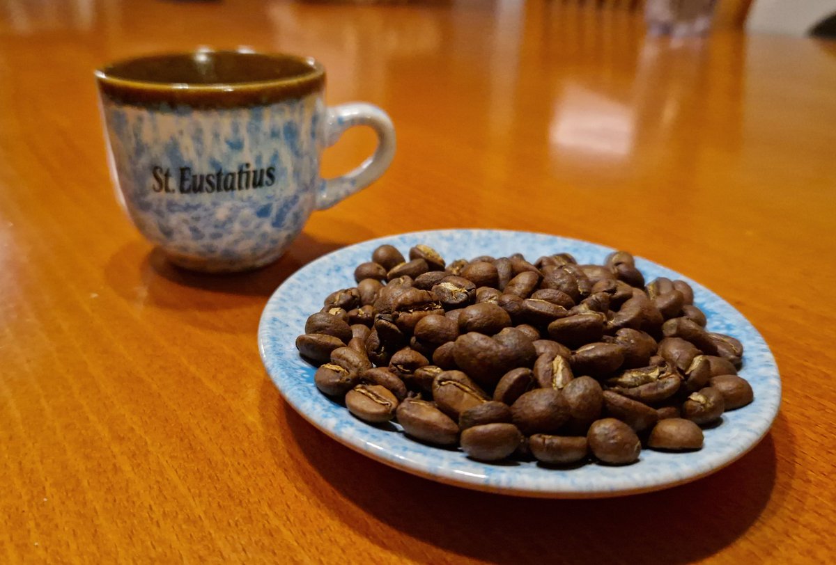 Radovan Vlacilik om2zz tweet media