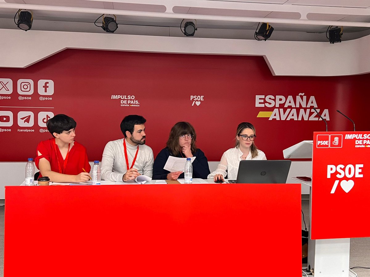 JSC /❤️ (@jsccatalunya) on Twitter photo 🌹Delegació de la JSC al Congreso Federal Extraordinario de <a href="/JSE_ORG/">Juventudes Socialistas</a> avui a Madrid.
👉🏼Treball i debat d’esmenes en comissions amb la resta de companys i companyes de tota Espanya.
Tornem a casa amb la feina feta i preparades per deixar petjada també al Congrés del @psoe 💪🏼 🌹Delegació de la JSC al Congreso Federal Extraordinario de <a href="/JSE_ORG/">Juventudes Socialistas</a> avui a Madrid.
👉🏼Treball i debat d’esmenes en comissions amb la resta de companys i companyes de tota Espanya.
Tornem a casa amb la feina feta i preparades per deixar petjada també al Congrés del @psoe 💪🏼