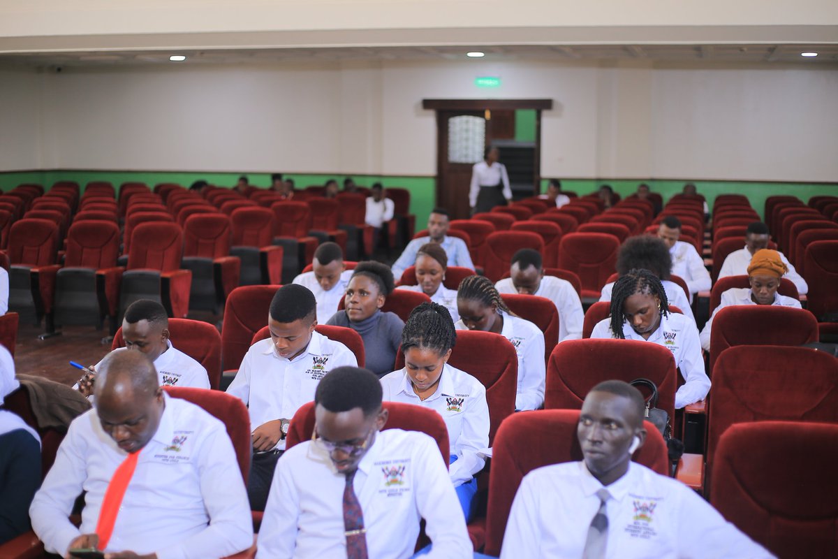 kayondo_mawanda's tweet photo. It should be every youth's responsibility to get involved in very candid and intellectual conversations.
Yesterday during the 5th 90th GRC session I gave recommendations regarding tuition imbalances  in the school of Biomedical sciences https://t.co/OfD01Jgp62