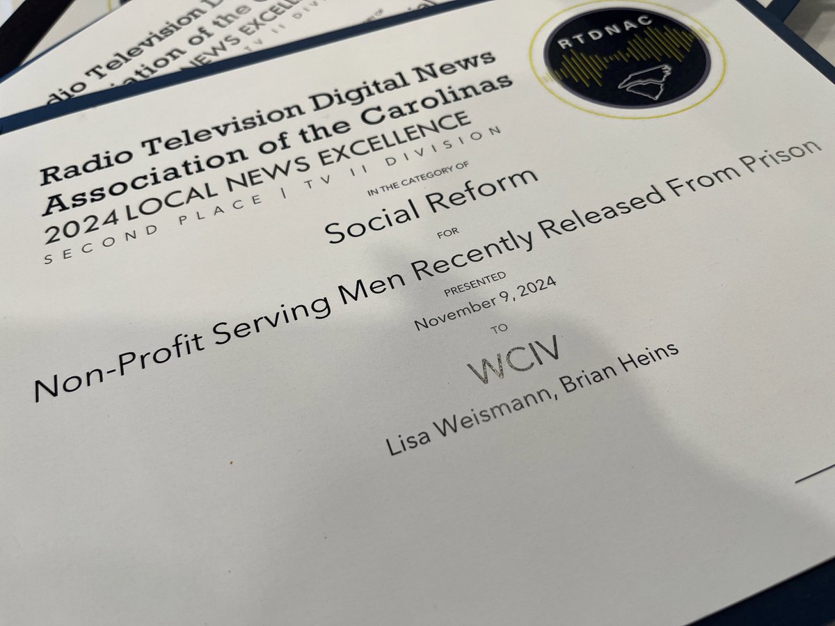 Congrats <a href="/LisaWeismann/">Lisa Weismann</a> and <a href="/CharlestonBrian/">Brian</a> for your @rtndac award in the Social Reform Category!