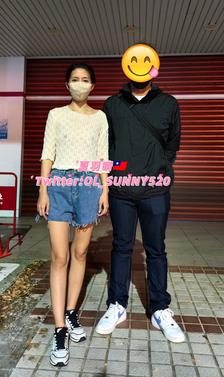 今天的互動穿著
不知道這樣看不看得到什麼囉😘
#微露出
#喜歡請記得點愛心_追蹤_轉推

@luchu888 https://t.co/4Ecsr1u2zD