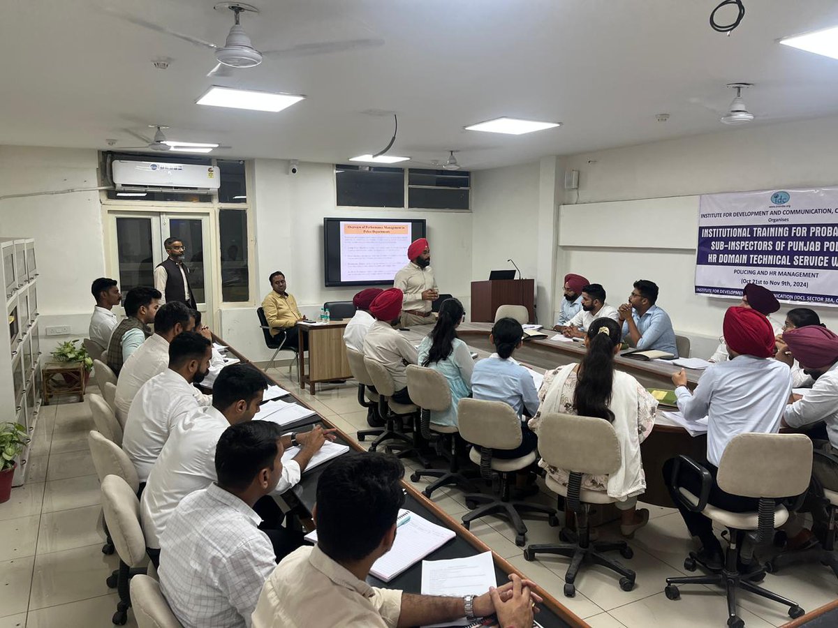 IDCIndia_Chd's tweet photo. 3-Week Training Programme of the P/SIs recruited in the TSS Cadre of Punjab Police (21st Oct 2024 – 8th Nov 2024)

7th Nov 2024: Sessions taken by Mr. Navjot S. Miglani, Ex. Dir. (HR) CU; Dr. Richa Walia; Sh. Anil Arora, Advisor (Finance) Punjab Police; and, Ms. Medhavi Gulati. https://t.co/e0Kdhm7JdP