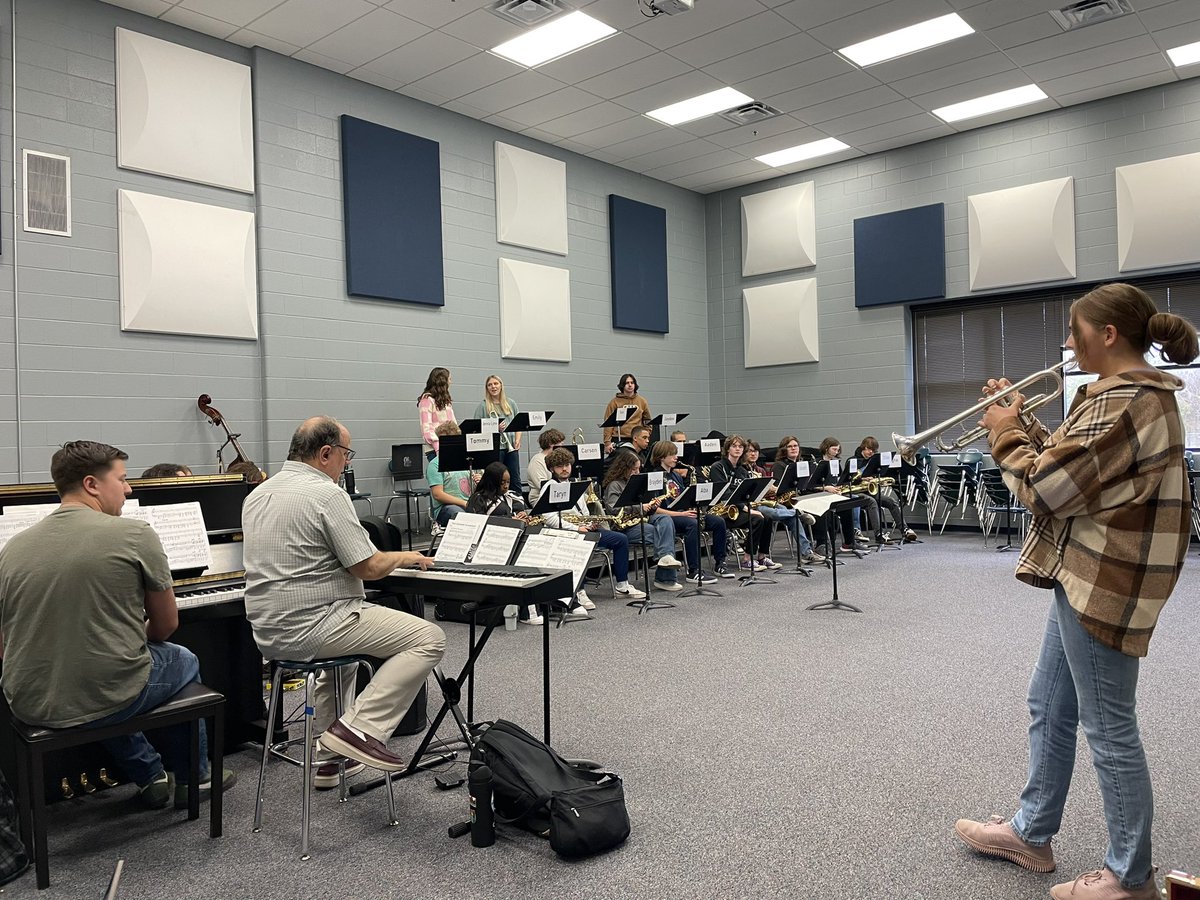 Thank you to Dr. Rich Ripani, who through a grant-funded program (provided by the Nashville Youth Jazz Ensemble), called Jazz Band Jumpstart, was able to come out and work with our Blaze Jazz Ensemble. We learned a lot and had a lot of fun!