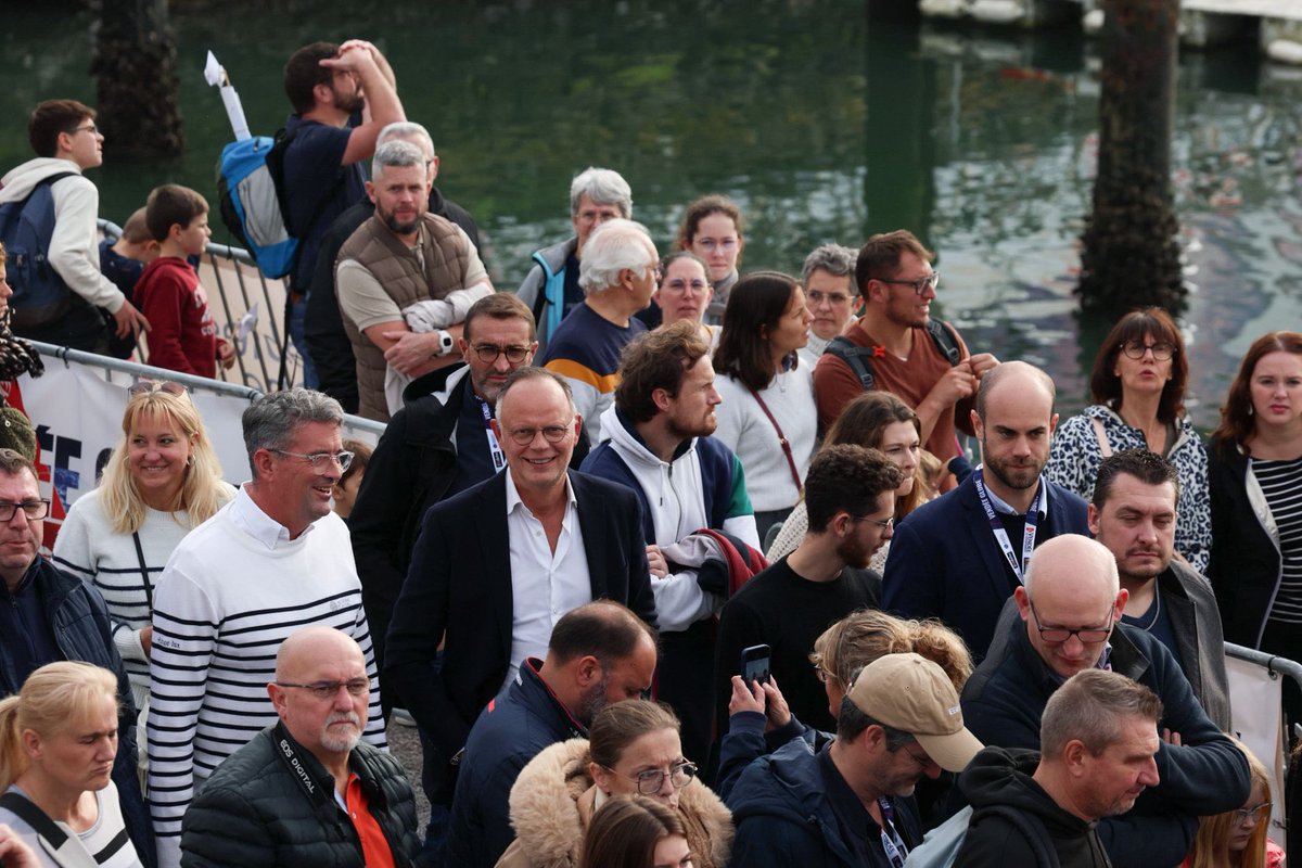 Edouard Philippe tweet media