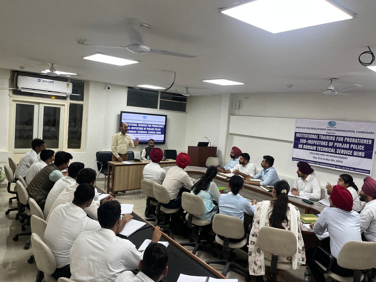 IDCIndia_Chd's tweet photo. 3-Week Training Programme of the P/SIs recruited in the TSS Cadre of Punjab Police (21st Oct 2024 – 8th Nov 2024)

7th Nov 2024: Sessions taken by Mr. Navjot S. Miglani, Ex. Dir. (HR) CU; Dr. Richa Walia; Sh. Anil Arora, Advisor (Finance) Punjab Police; and, Ms. Medhavi Gulati. https://t.co/e0Kdhm7JdP