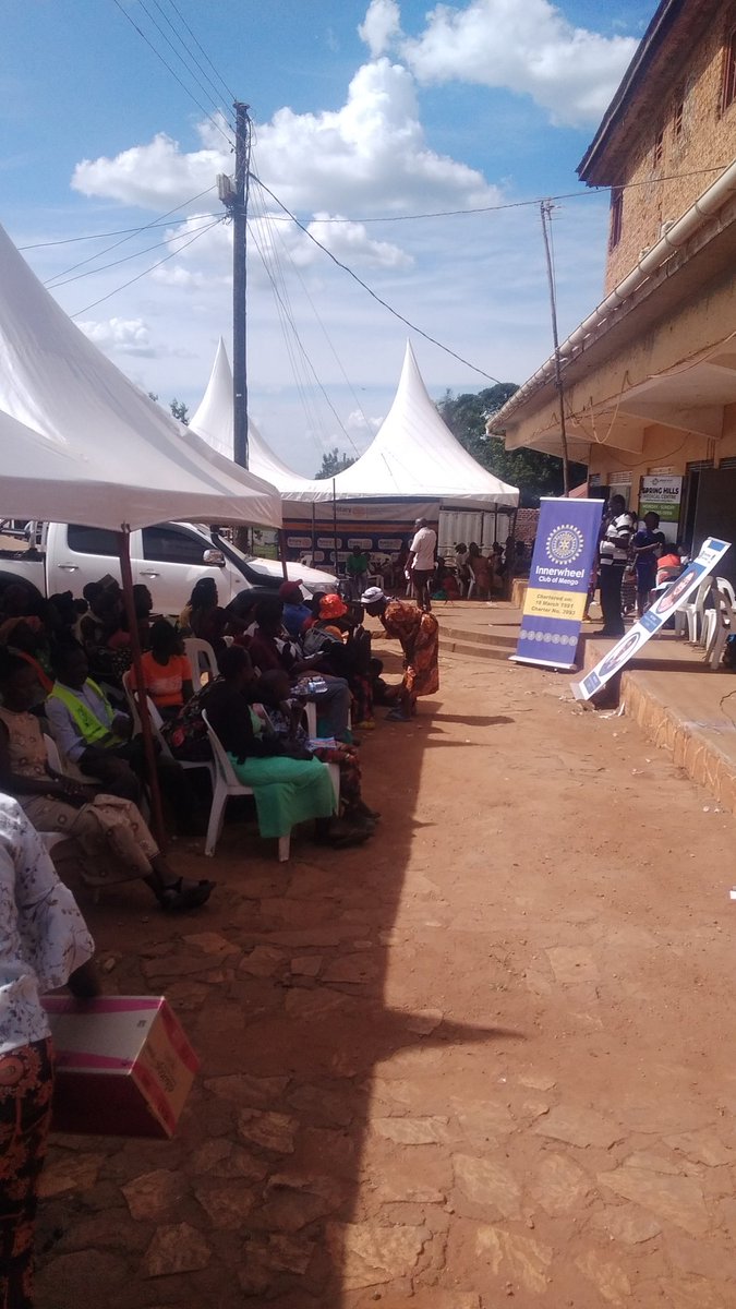 RCMengo1988's tweet photo. Members of the Innerwheel club of mengo too supported the Rotary Family Health Day on 9th Nov 2024 in Busiika
#rfha #rotaryinternational #rotaryfamilyhealthdays #preventativehealth https://t.co/E8gHNcHAs6