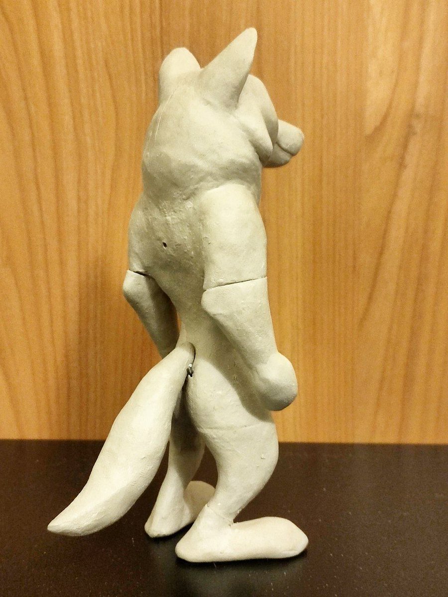 Wip. Sculpting a wolf to exercise a bit