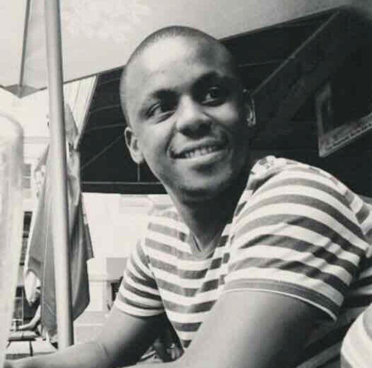 I’ll forever have this love that has no place to go. 

Happy birthday my Ketsi face ♥️
Always loved. Always missed.