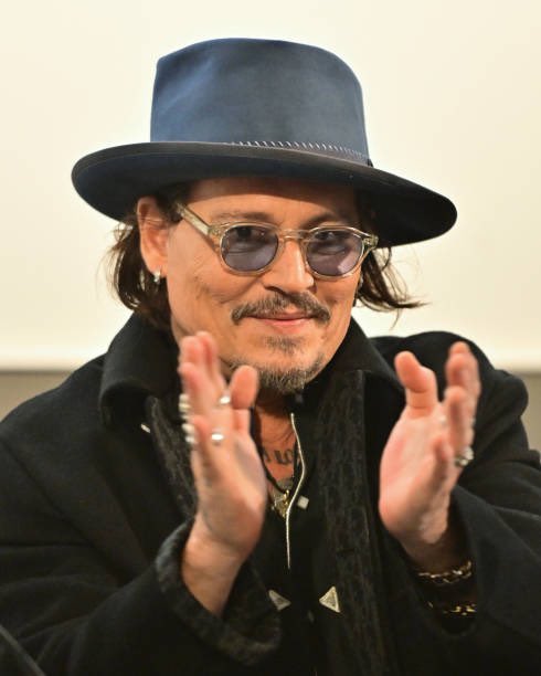 Johnny Depp, el dueño de mi corazón tweet media