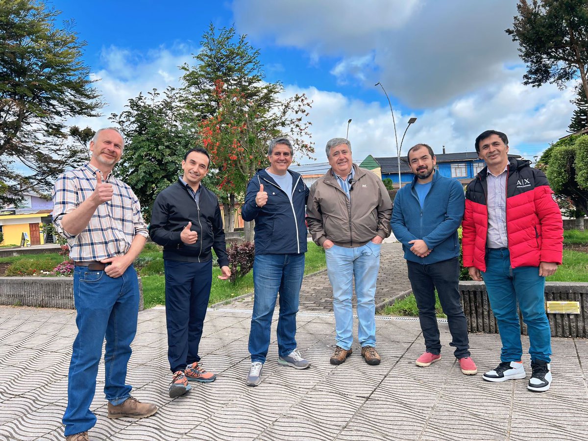 Alejandro Santana Tirachini tweet media