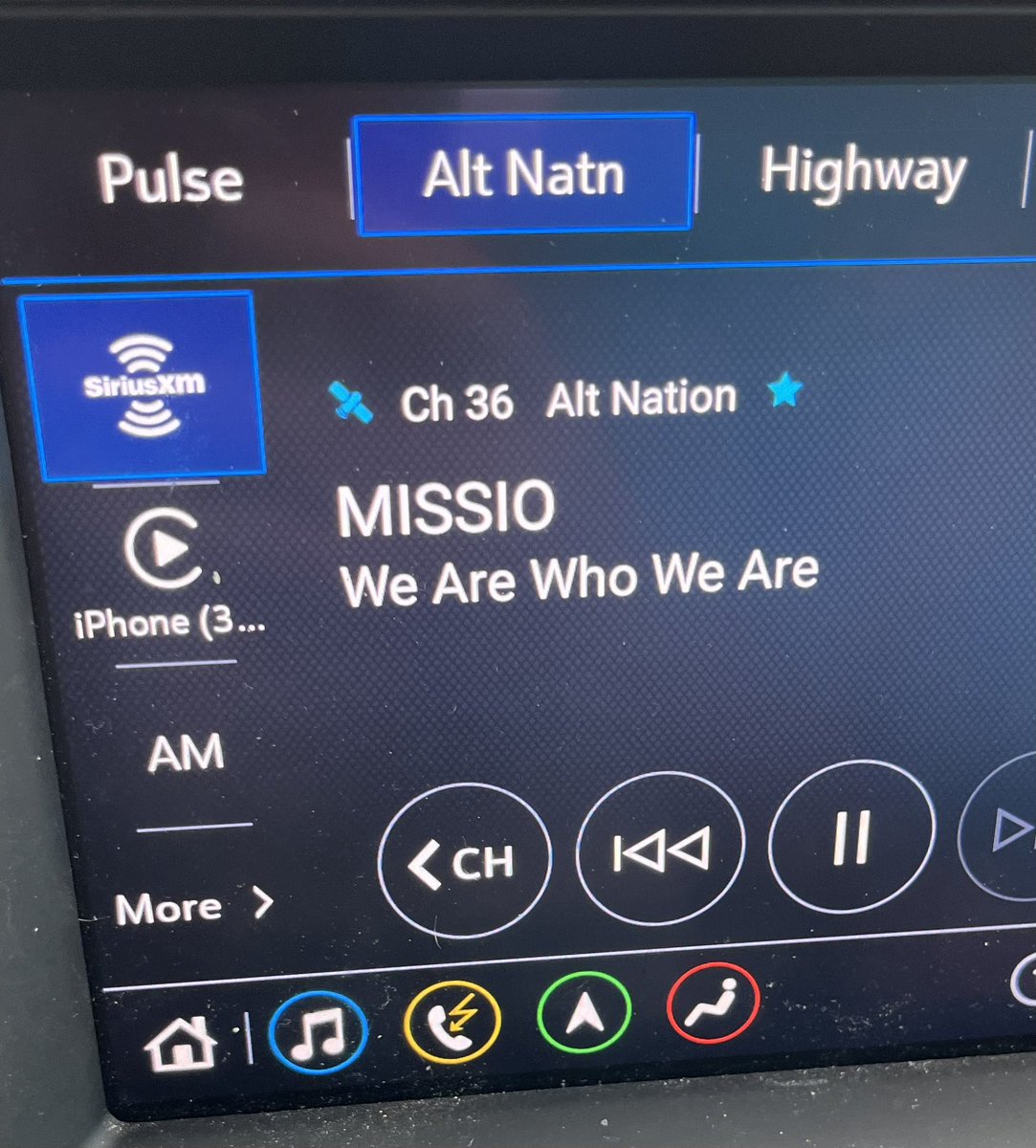I ♥️ that <a href="/altnation/">Alt Nation</a> plays <a href="/MissioMusic/">MISSIO</a> #greatmusic #altmusic 
#Read