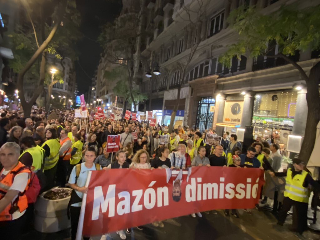 #MazónDimissió