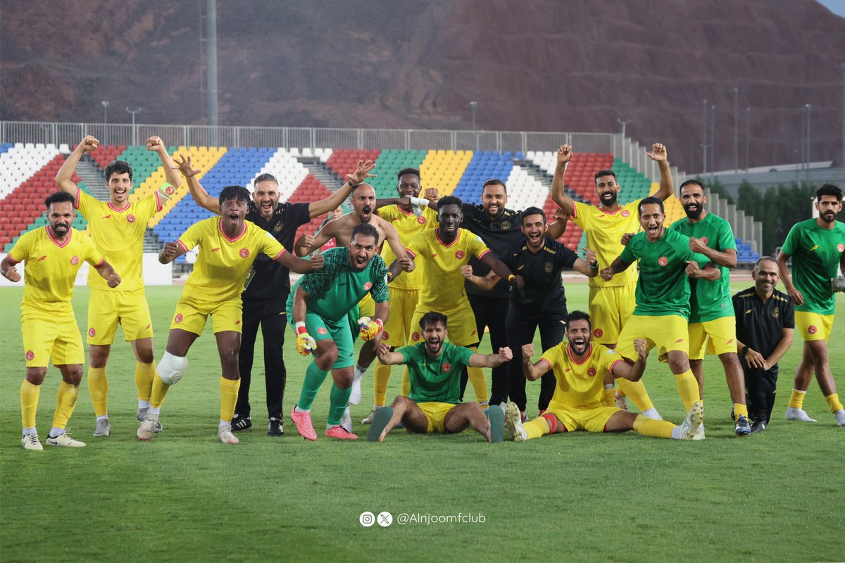 alnjoomfclub's tweet photo. نسيـر بخطى ثابته .. 🤩🤩
💛❤️
👈🏻 فرحة الفوز  #النجوم 💪🏻 https://t.co/ta4JG1Amwl
