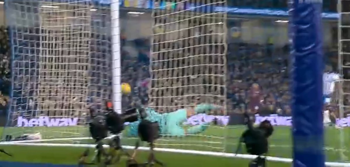 - KOVACIC'S SHOT HIT THE CROSS BAR  !!!

#BHAMCI | #MCFC | #EPL #BHAMCI