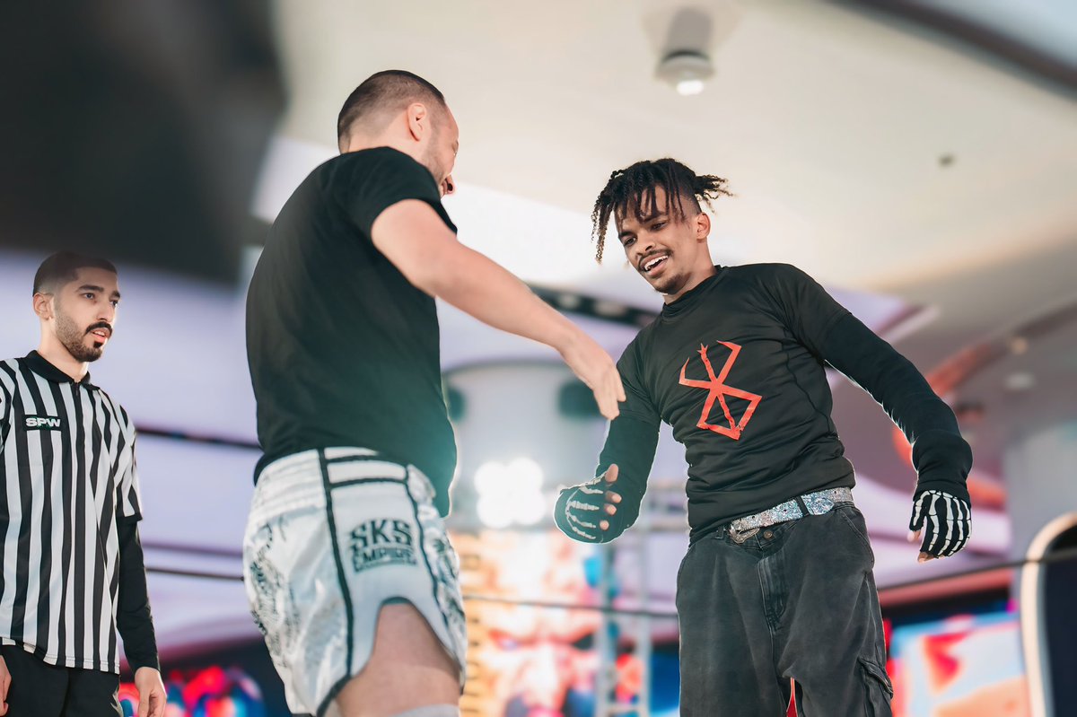 bishoojr's tweet photo. My favourite animal is me when i remember what i'm capable of 💯⚡
#spw14 https://t.co/2yBHqjkCeg
