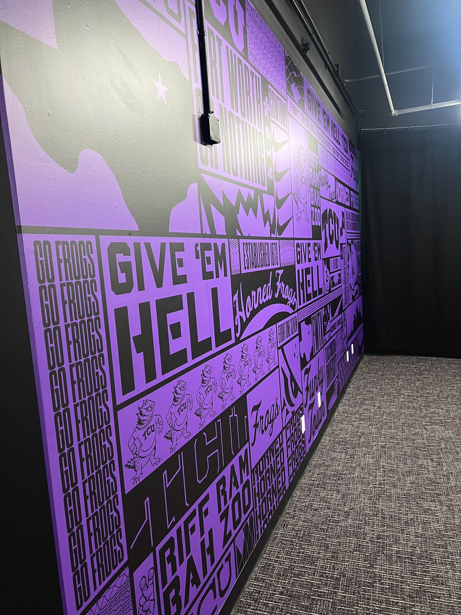 zachc_22's tweet image. The pixels ➡️ The product 

One more look at the wall since this was one of my favorite projects to date.