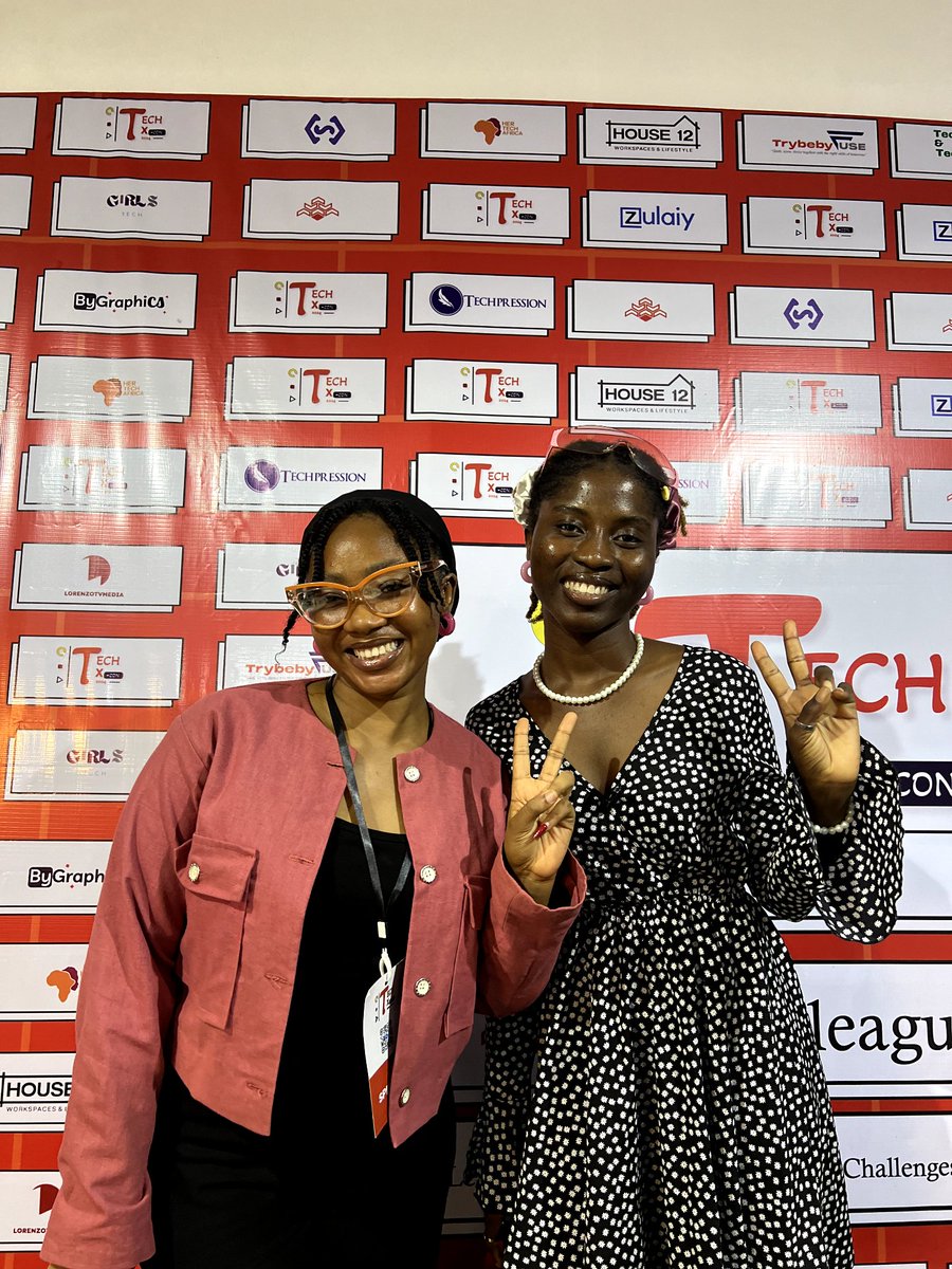 globalconfy's tweet photo. Yeah we shared the earrings in common.
Met @Thehalimahh today at #techxcon24 and she's such a sweet lady.๐๐บ https://t.co/7ZWBXHoGAQ