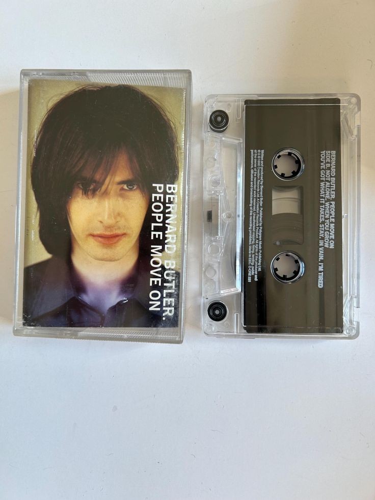 they turnt him into cassette😢