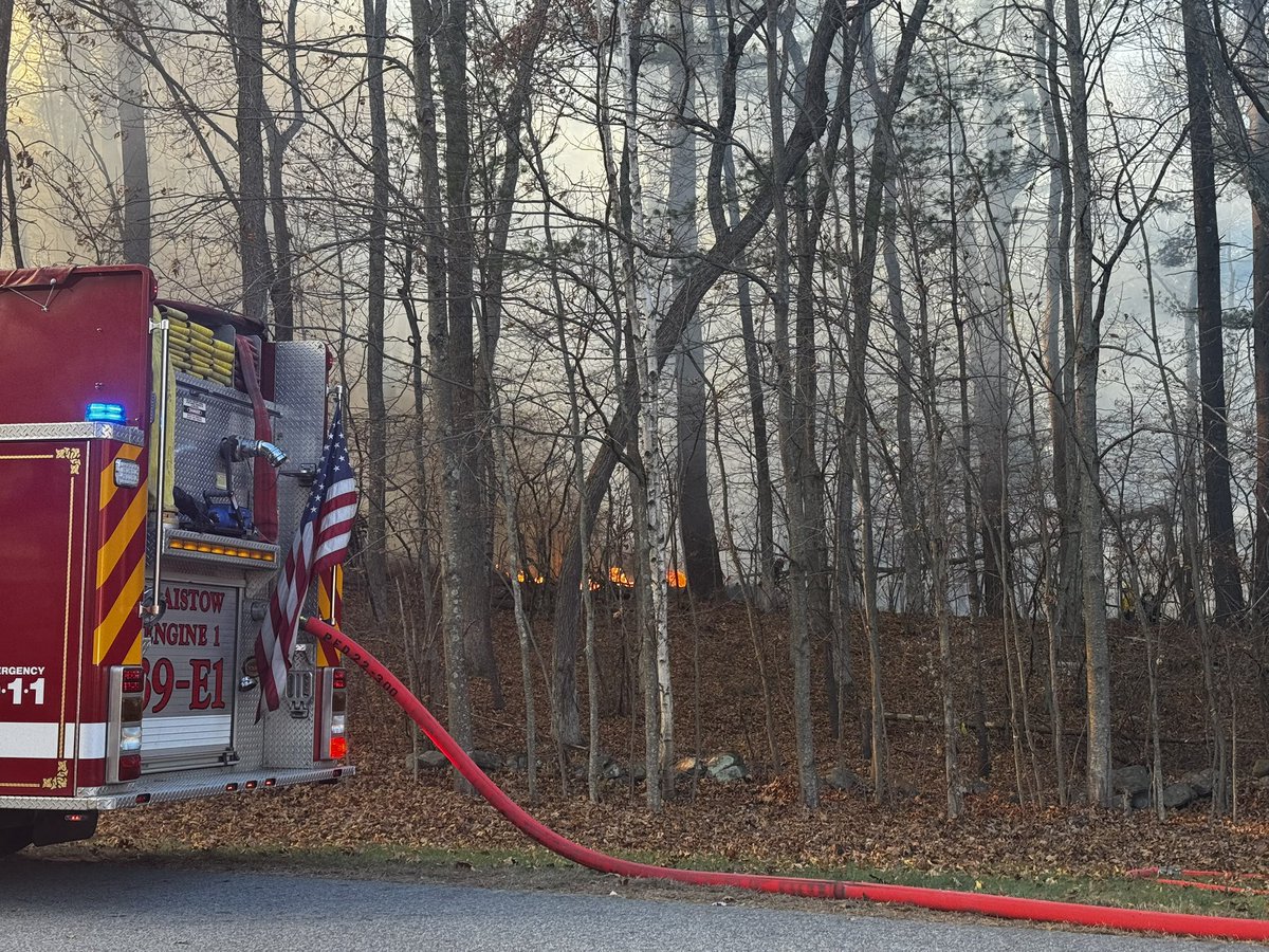 ValleyBuff's tweet image. Haverhill 3rd alarm brush fire
