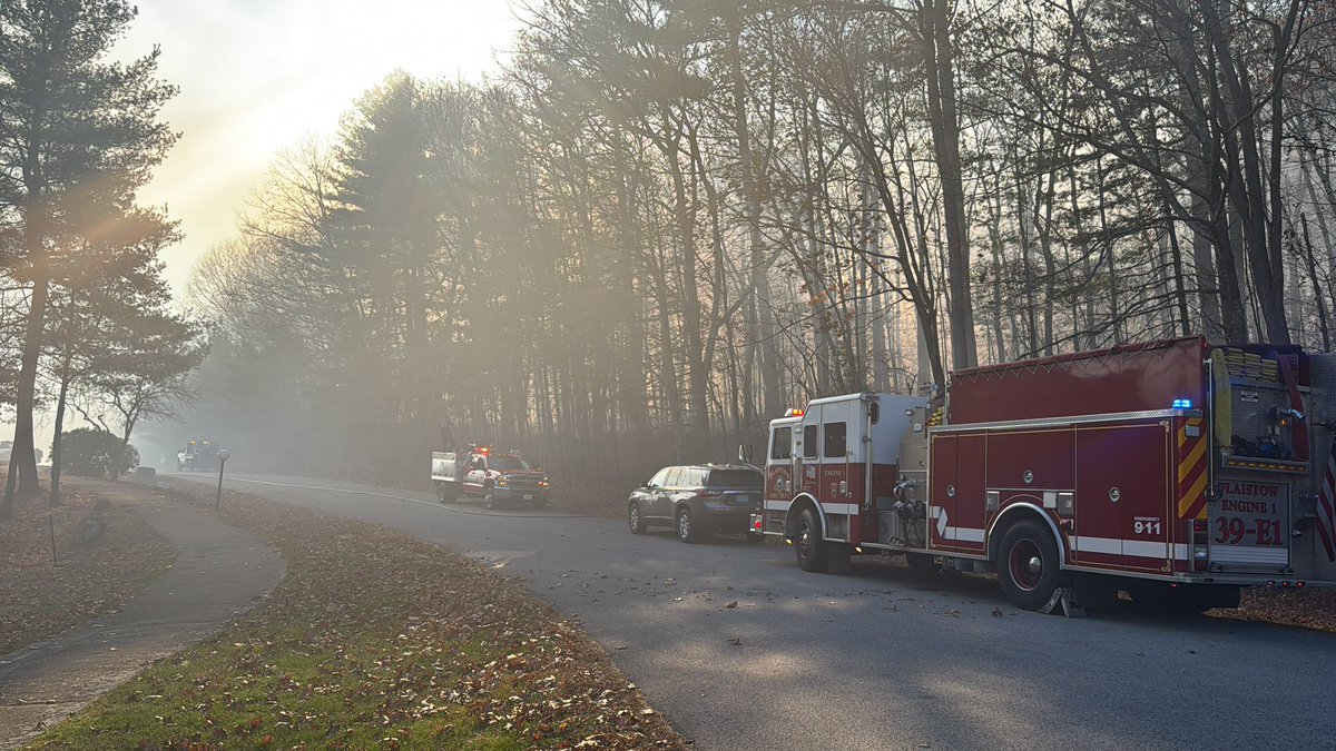 ValleyBuff's tweet image. Haverhill 3rd alarm brush fire