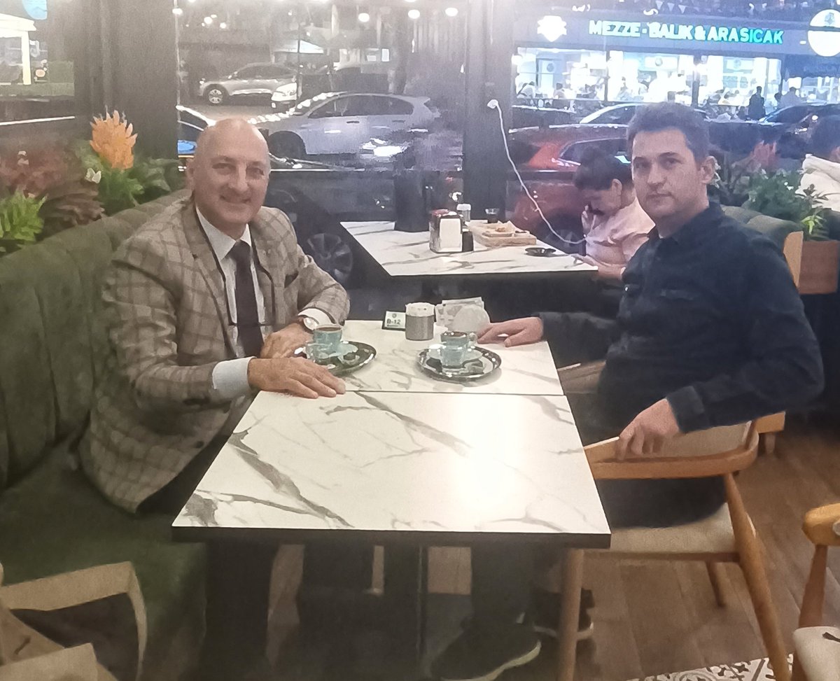 Konya ilimizdeki Gönül Dostum #MemurÖğretmenler Platformu Başkanı <a href="/MemurOgrtmnEcir/">MemurÖğretmenEcirSert</a> Kardeşimi , İstanbul Maltepe İlçemizde Ağırlamaktan Onur Duydum , Mutlu Oldum.

Yakın ilgi ve alakasindan dolayı Kendisine Şükranlarımı Sunuyorum..