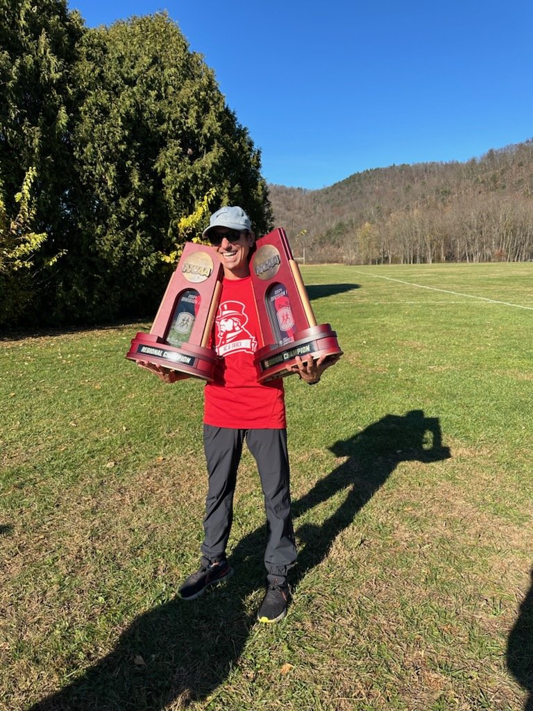🏆🏆 champions x2
<a href="/senatorxctrk/">D&E XC/Track & Field</a>